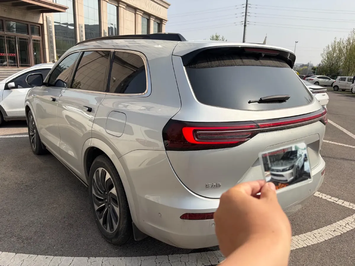 2024 AITO AITO M7 1.5T 152HP L4 REEV 40KWH,autocango,china used car exporter,china ev exporter,chinese used car exporter,chinese used ev exporter