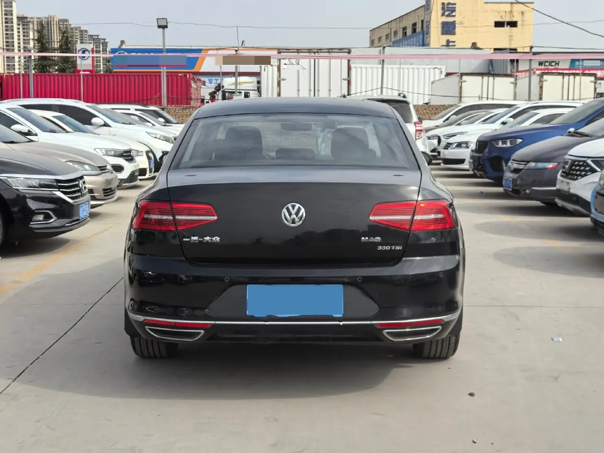 2018 Volkswagen Magotan 1.8T 180HP L4 7DCT,autocango,china used car exporter,china ev exporter,chinese used car exporter,chinese used ev exporter