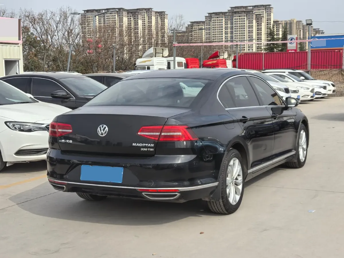 2018 Volkswagen Magotan 1.8T 180HP L4 7DCT,autocango,china used car exporter,china ev exporter,chinese used car exporter,chinese used ev exporter