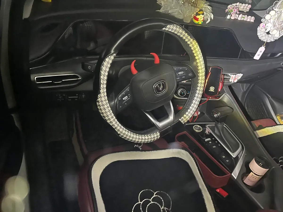 2021 ChangAn Eado 1.4T 160HP L4 7DCT,autocango,china used car exporter,china ev exporter,chinese used car exporter,chinese used ev exporter