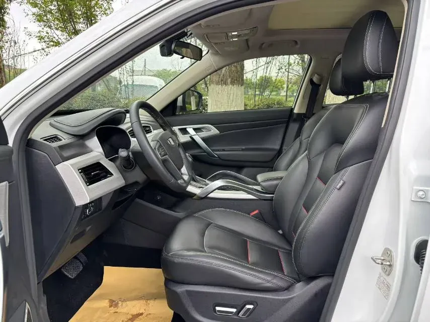 2018 Geely Azkarra 1.8T 184HP L4 6AT,autocango,china used car exporter,china ev exporter,chinese used car exporter,chinese used ev exporter