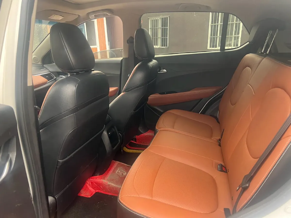 2017 BaoJun 510 1.5L 112HP L4 6MT,autocango,china used car exporter,china ev exporter,chinese used car exporter,chinese used ev exporter