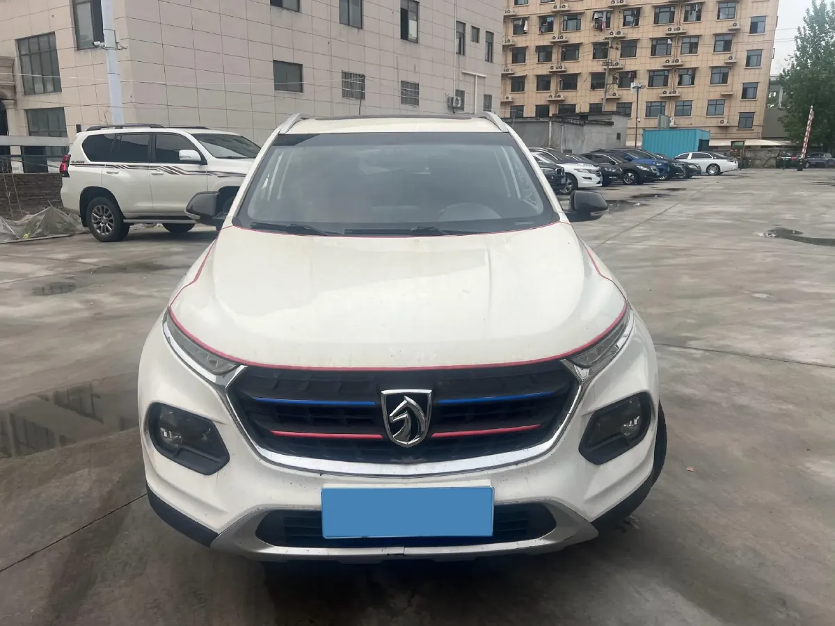 2017 BaoJun 510 1.5L 112HP L4 6MT,autocango,china used car exporter,china ev exporter,chinese used car exporter,chinese used ev exporter