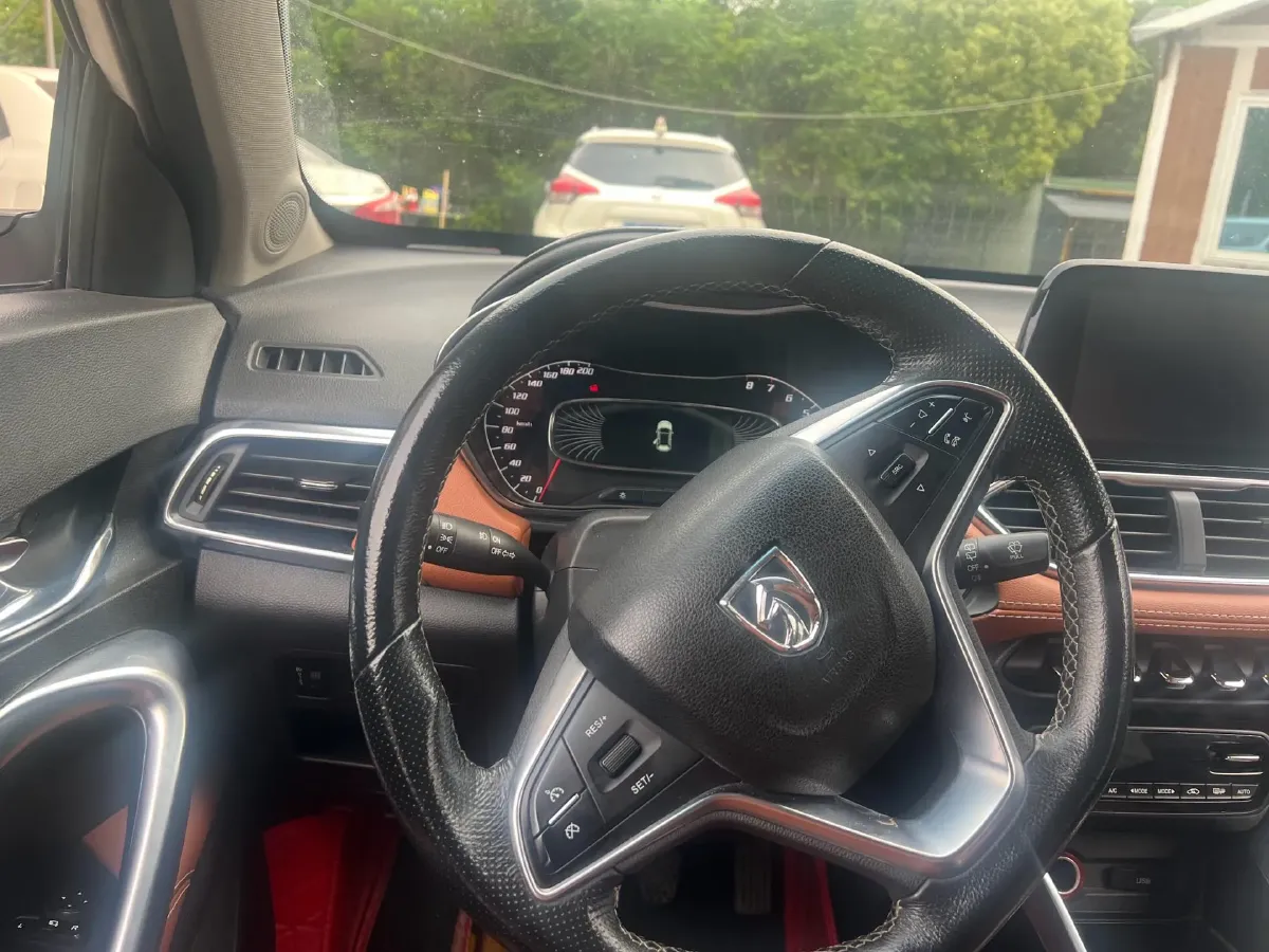 2017 BaoJun 510 1.5L 112HP L4 6MT,autocango,china used car exporter,china ev exporter,chinese used car exporter,chinese used ev exporter