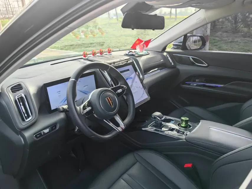 2023 HongQi HS3 1.5T 169HP L4 7DCT,autocango,china used car exporter,china ev exporter,chinese used car exporter,chinese used ev exporter