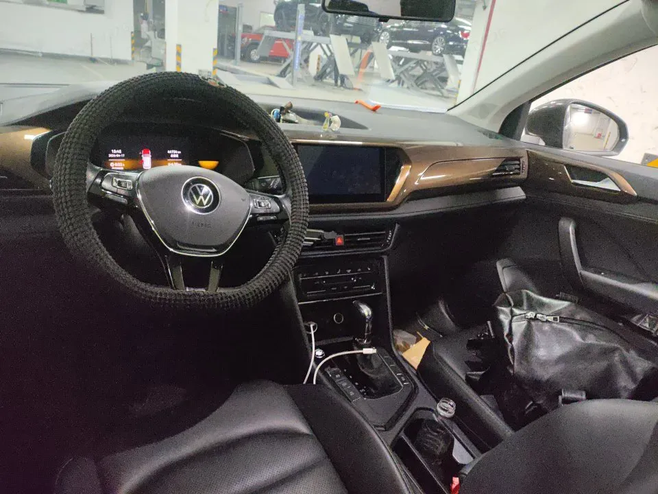 2021 Volkswagen Tharu 1.4T 150HP L4 7DCT,autocango,china used car exporter,china ev exporter,chinese used car exporter,chinese used ev exporter