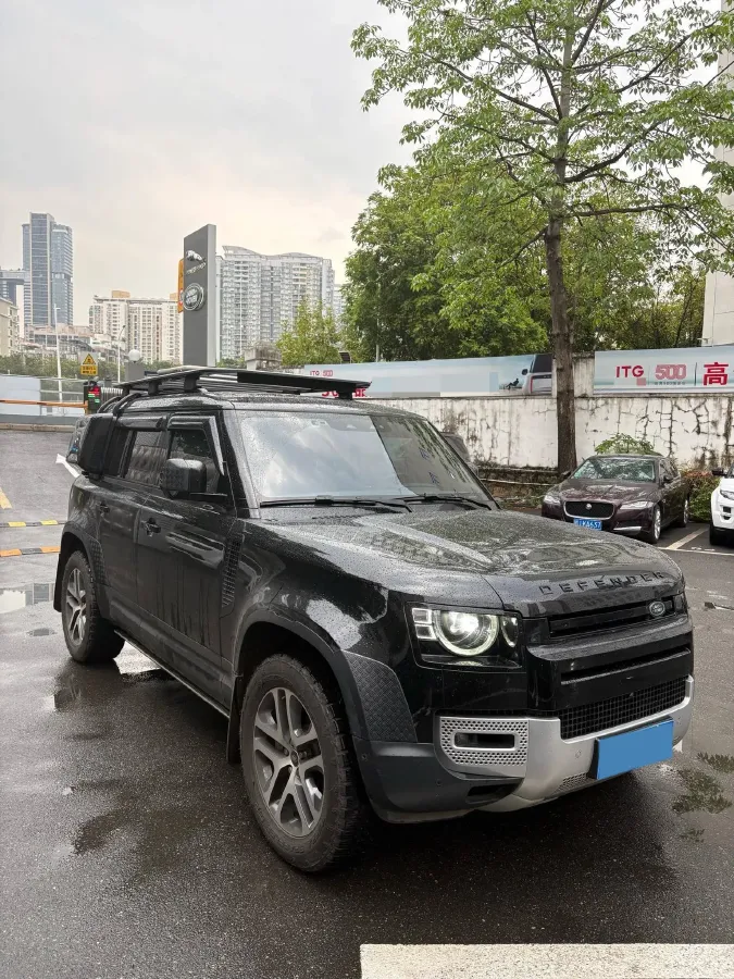 2023 Land Rover Defender 3.0T 400HP L6 8AT,autocango,china used car exporter,china ev exporter,chinese used car exporter,chinese used ev exporter