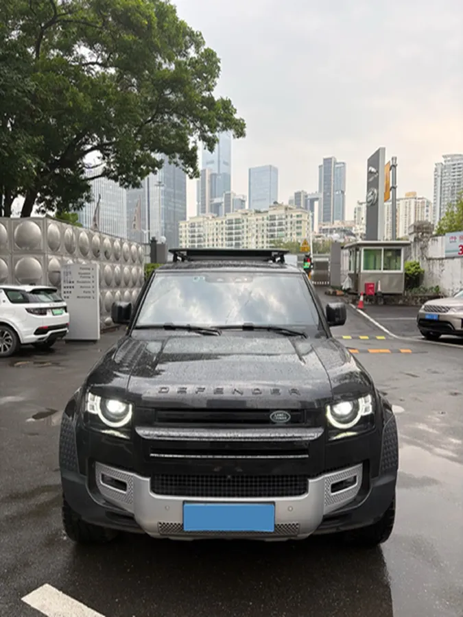 2023 Land Rover Defender 3.0T 400HP L6 8AT,autocango,china used car exporter,china ev exporter,chinese used car exporter,chinese used ev exporter