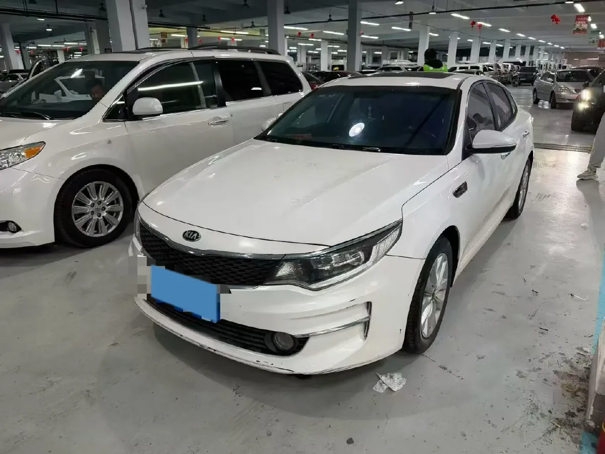2016 Kia K5 2.0L 161HP L4 6AT,autocango,china used car exporter,china ev exporter,chinese used car exporter,chinese used ev exporter