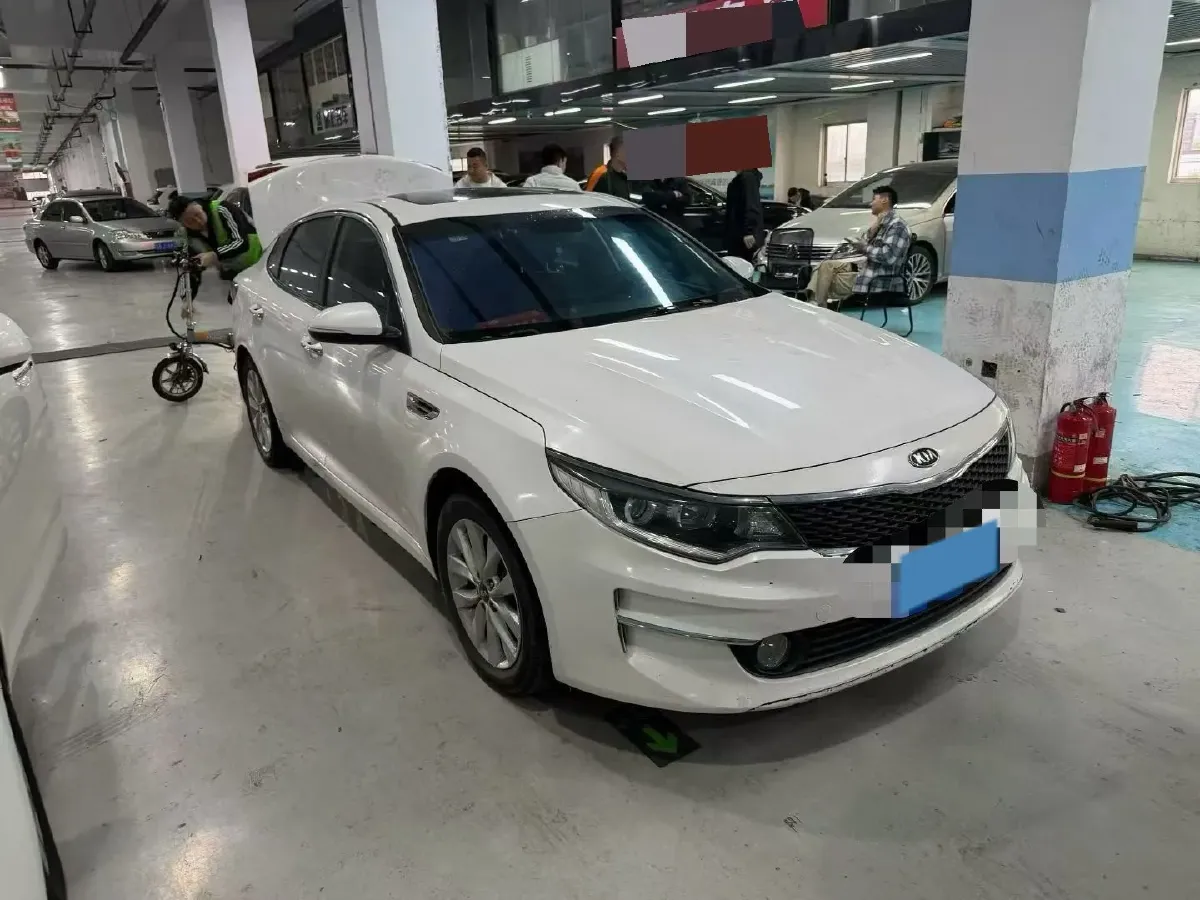 2016 Kia K5 2.0L 161HP L4 6AT,autocango,china used car exporter,china ev exporter,chinese used car exporter,chinese used ev exporter