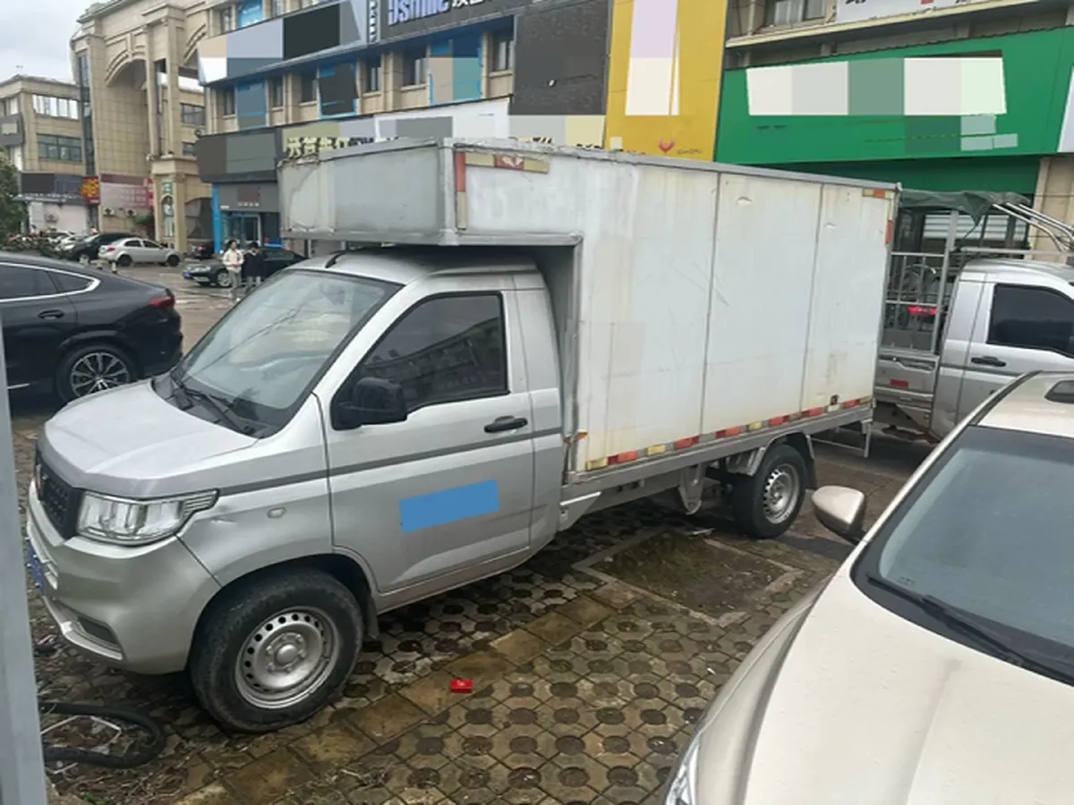 2019 WuLing RongGuang New Truck 1.5L 107HP L4 5MT,autocango,china used car exporter,china ev exporter,chinese used car exporter,chinese used ev exporter