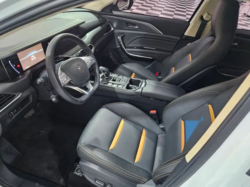 2020 Bestune T77 1.5T 169HP L4 7DCT,autocango,china used car exporter,china ev exporter,chinese used car exporter,chinese used ev exporter