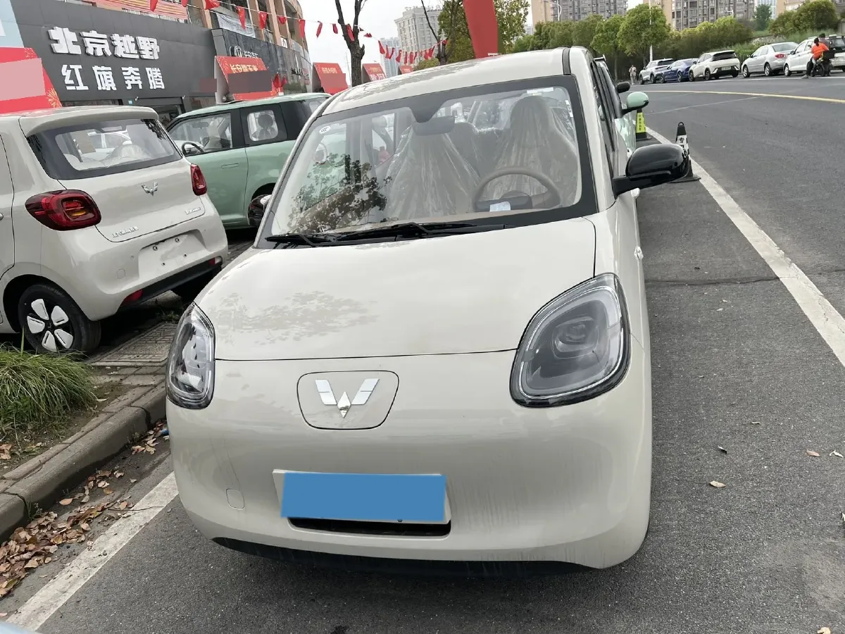 2025 WuLing HongGuang MINI EV BEV 16.2KWH,autocango,china used car exporter,china ev exporter,chinese used car exporter,chinese used ev exporter