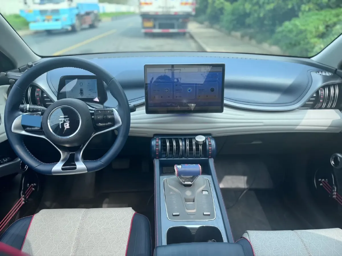 2022 Foton Grand General G7 2.0T 238HP L4 8AT,autocango,china used car exporter,china ev exporter,chinese used car exporter,chinese used ev exporter