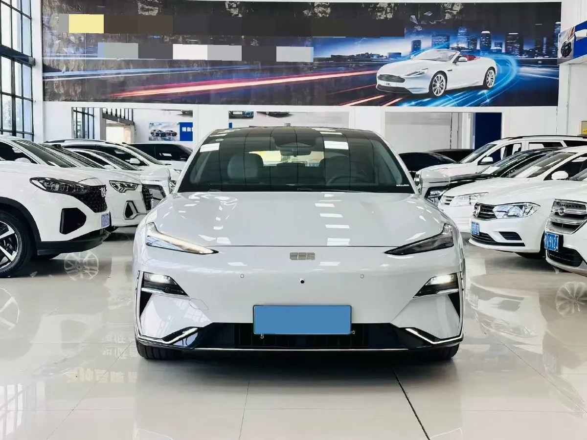 2025 Geely Galaxy E8 BEV 76KWH,autocango,china used car exporter,china ev exporter,chinese used car exporter,chinese used ev exporter