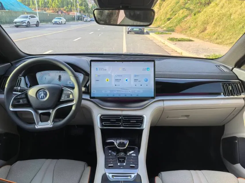 2022 Hyundai Tucson 2.0L 150HP L4 6AT Hybrid,autocango,china used car exporter,china ev exporter,chinese used car exporter,chinese used ev exporter