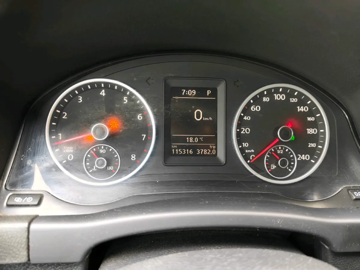 2017 MAXUS T60 2.0T 224HP L4 6AT,autocango,china used car exporter,china ev exporter,chinese used car exporter,chinese used ev exporter