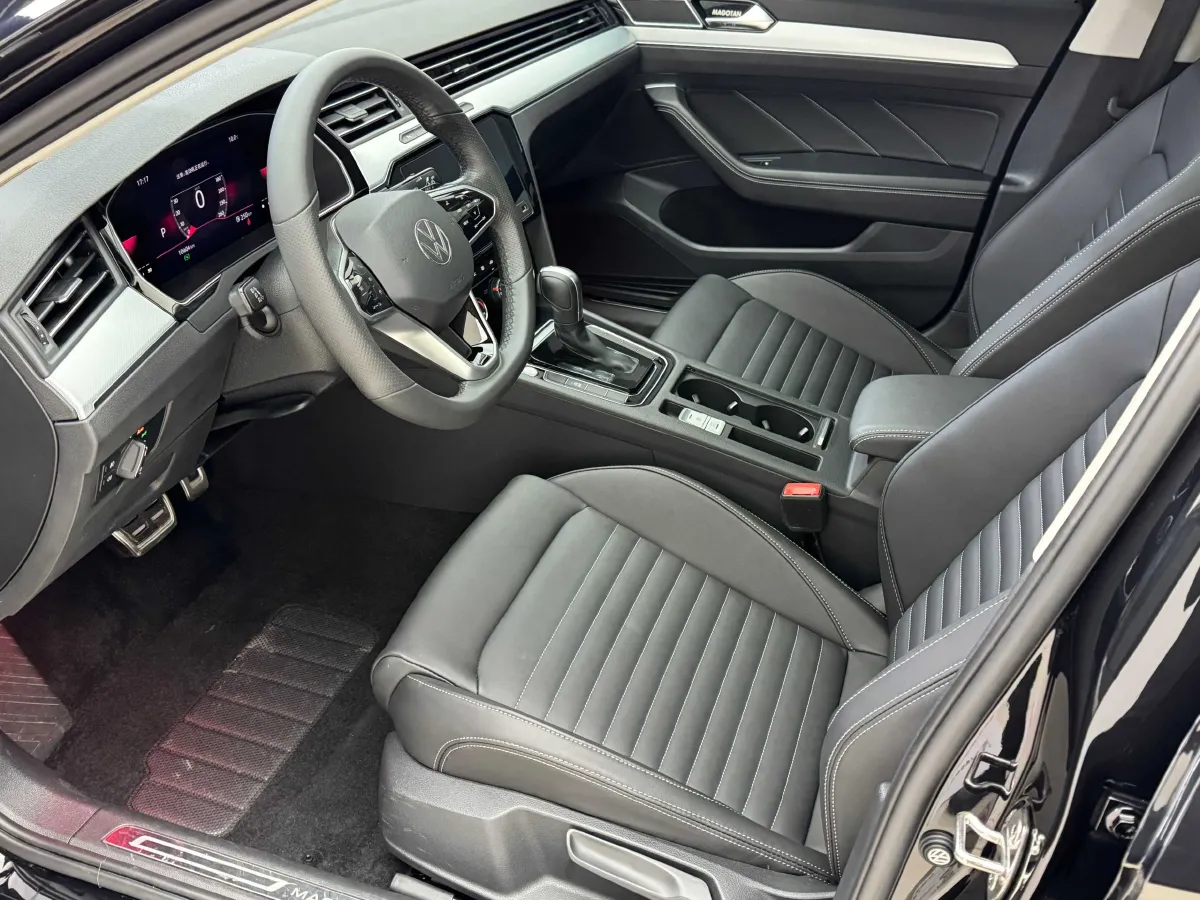 2023 Volkswagen Magotan 1.4T 150HP L4 7DCT,autocango,china used car exporter,china ev exporter,chinese used car exporter,chinese used ev exporter