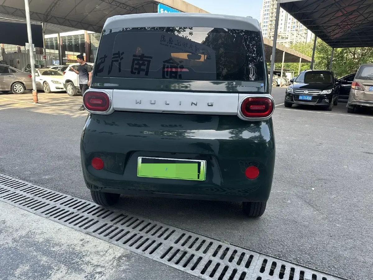 2024 WuLing HongGuang MINI EV BEV 17.3KWH,autocango,china used car exporter,china ev exporter,chinese used car exporter,chinese used ev exporter