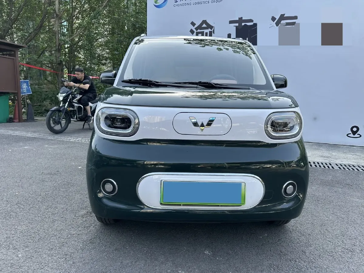 2024 WuLing HongGuang MINI EV BEV 17.3KWH,autocango,china used car exporter,china ev exporter,chinese used car exporter,chinese used ev exporter