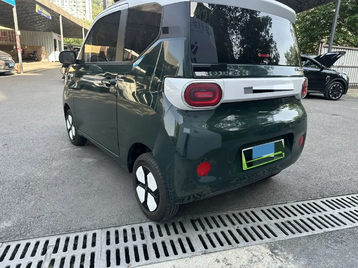 2024 WuLing HongGuang MINI EV BEV 17.3KWH,autocango,china used car exporter,china ev exporter,chinese used car exporter,chinese used ev exporter