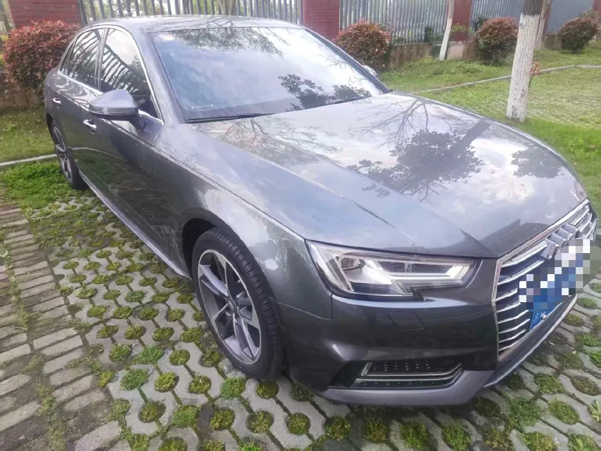 2019 Audi A4L 2.0T 190HP L4 7DCT,autocango,china used car exporter,china ev exporter,chinese used car exporter,chinese used ev exporter