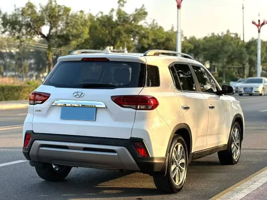 2019 Hyundai ix35 2.0L 160HP L4 6AT,autocango,china used car exporter,china ev exporter,chinese used car exporter,chinese used ev exporter