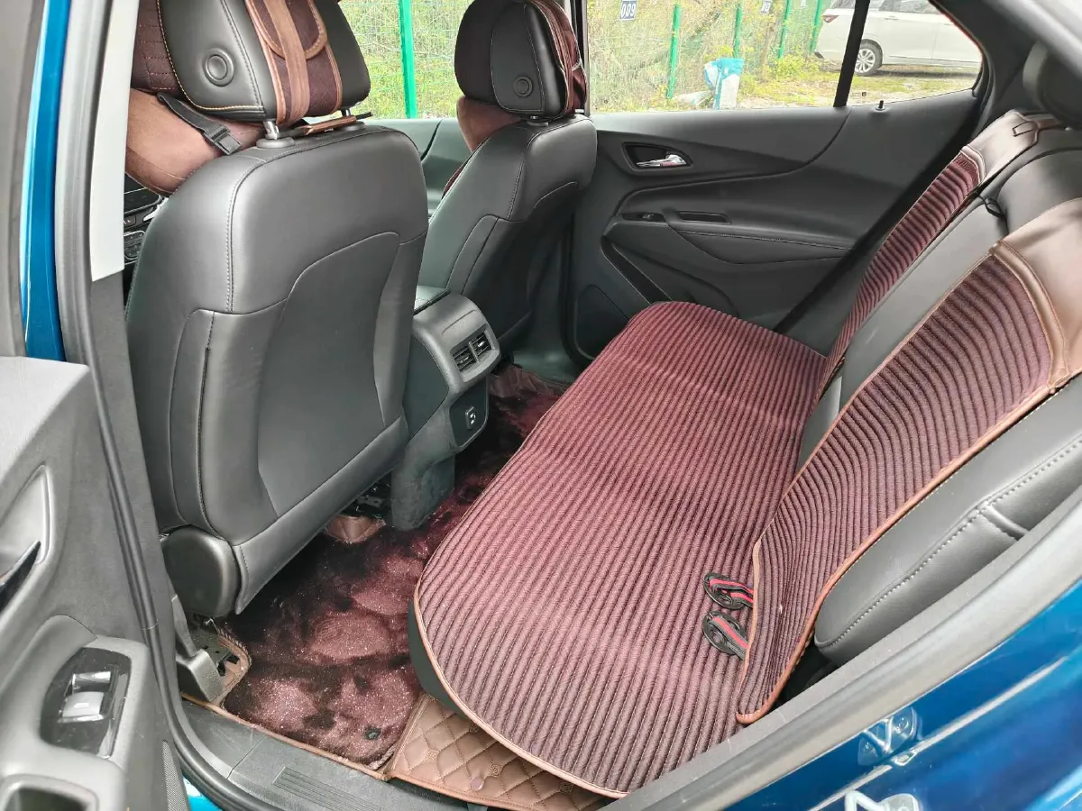 2022 Chevrolet Equinox 1.5T 169HP L4 6AT,autocango,china used car exporter,china ev exporter,chinese used car exporter,chinese used ev exporter