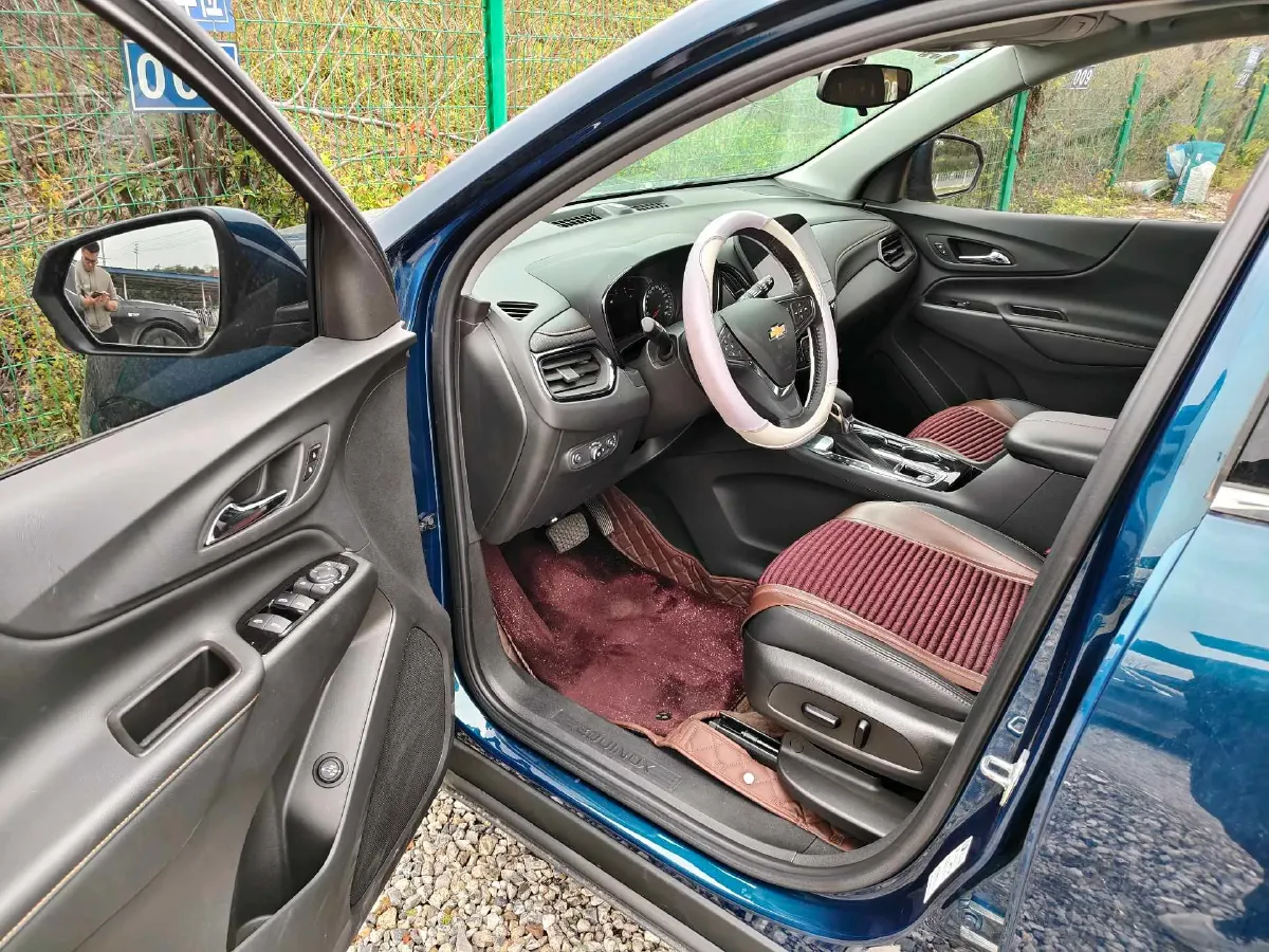 2022 Chevrolet Equinox 1.5T 169HP L4 6AT,autocango,china used car exporter,china ev exporter,chinese used car exporter,chinese used ev exporter