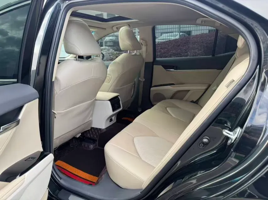 2021 Toyota Camry 2.0L 178HP L4 CVT,autocango,china used car exporter,china ev exporter,chinese used car exporter,chinese used ev exporter