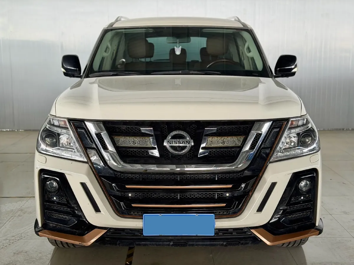 2018 Nissan Patrol 4.0L 279HP V6 7AT,autocango,china used car exporter,china ev exporter,chinese used car exporter,chinese used ev exporter