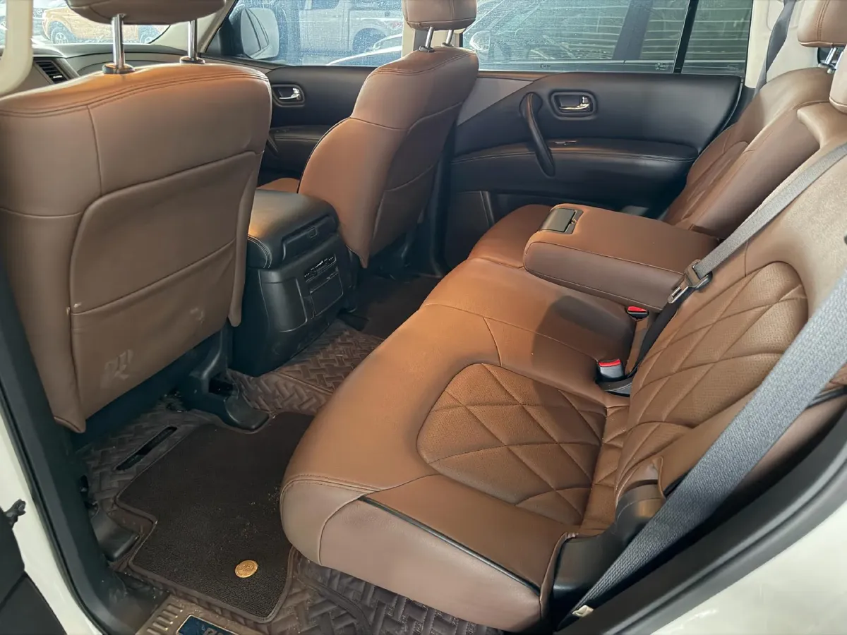 2018 Nissan Patrol 4.0L 279HP V6 7AT,autocango,china used car exporter,china ev exporter,chinese used car exporter,chinese used ev exporter