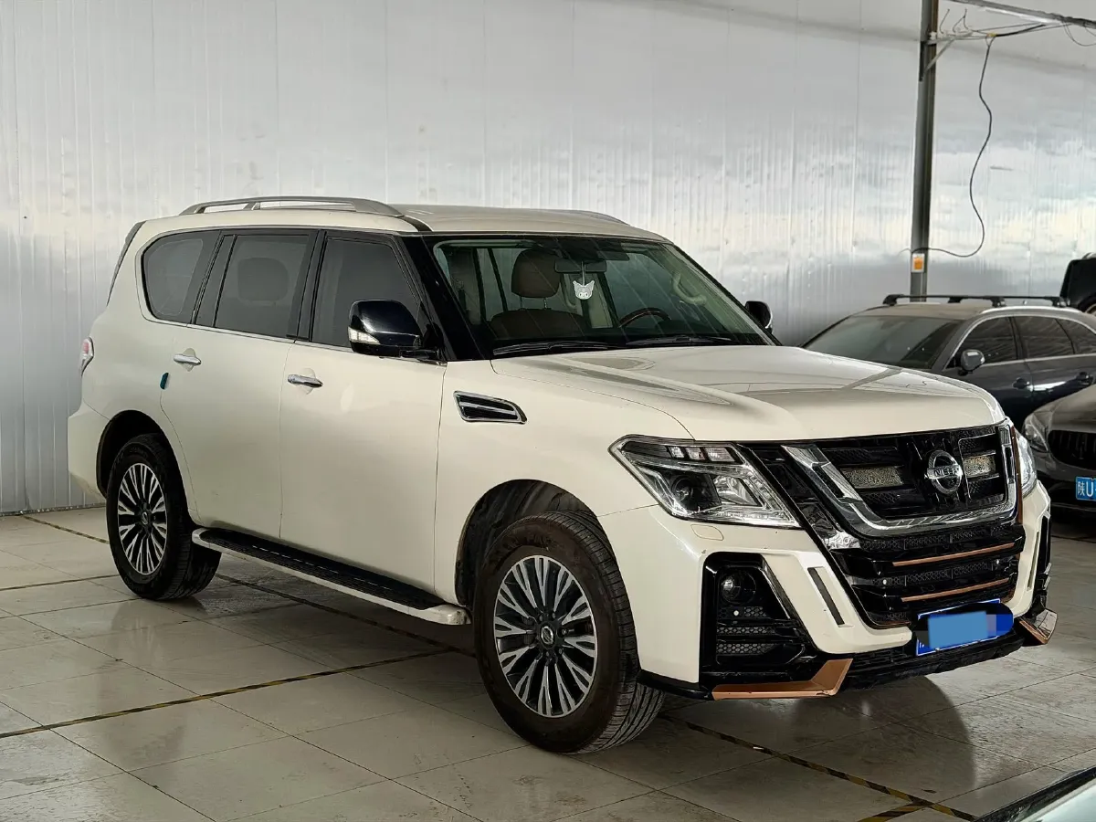 2018 Nissan Patrol 4.0L 279HP V6 7AT,autocango,china used car exporter,china ev exporter,chinese used car exporter,chinese used ev exporter