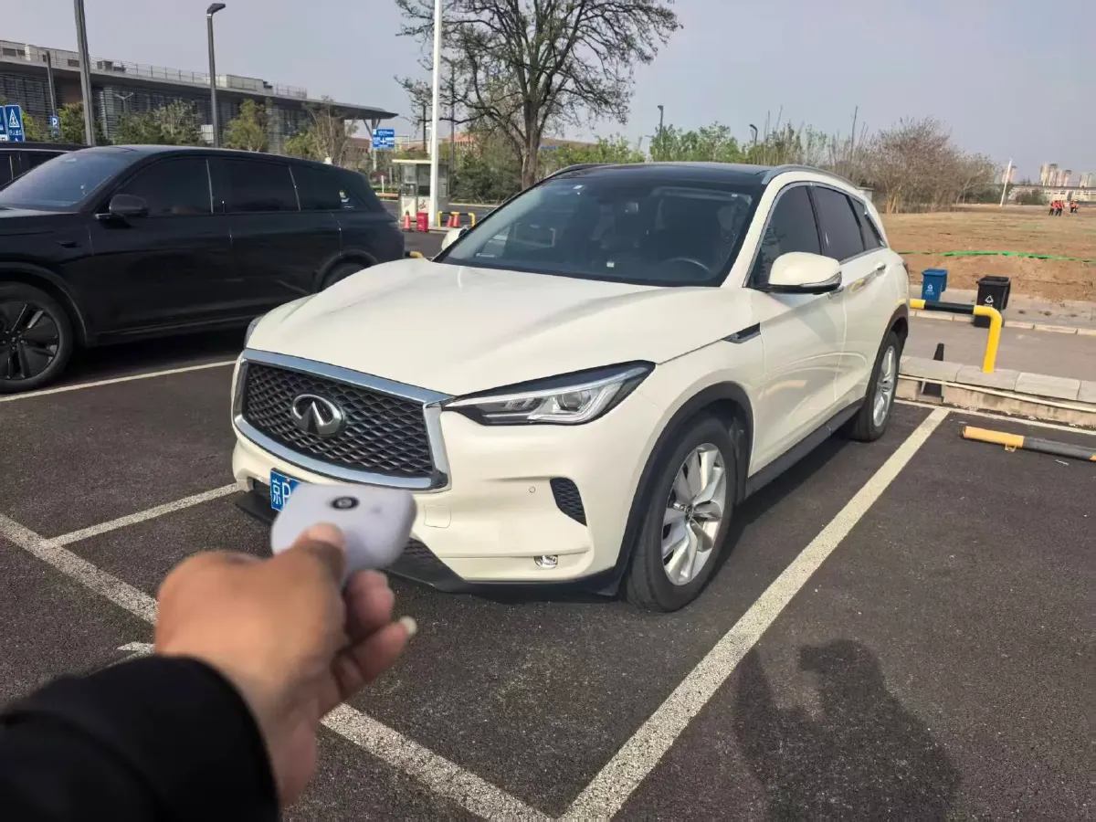 2018 Mitsubishi Pajero 3.0L 174HP V6 5AT,autocango,china used car exporter,china ev exporter,chinese used car exporter,chinese used ev exporter