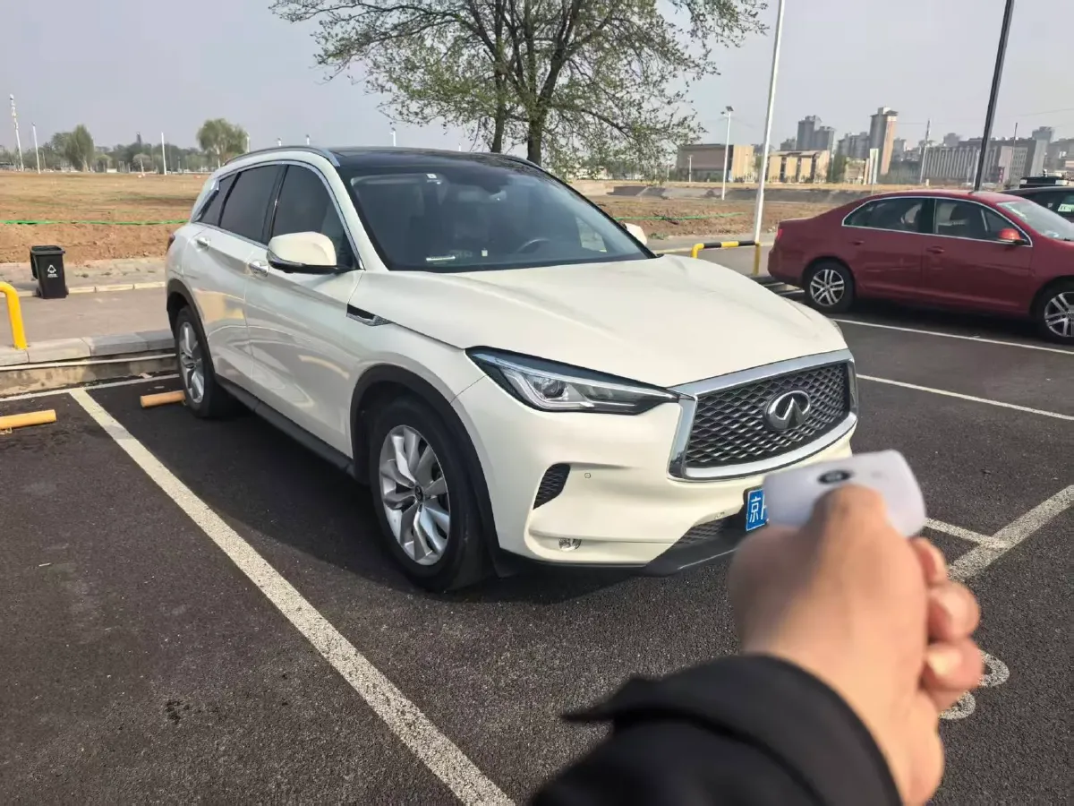 2018 Mitsubishi Pajero 3.0L 174HP V6 5AT,autocango,china used car exporter,china ev exporter,chinese used car exporter,chinese used ev exporter