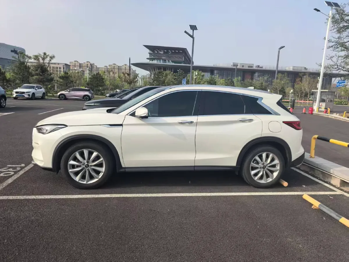 2018 Mitsubishi Pajero 3.0L 174HP V6 5AT,autocango,china used car exporter,china ev exporter,chinese used car exporter,chinese used ev exporter