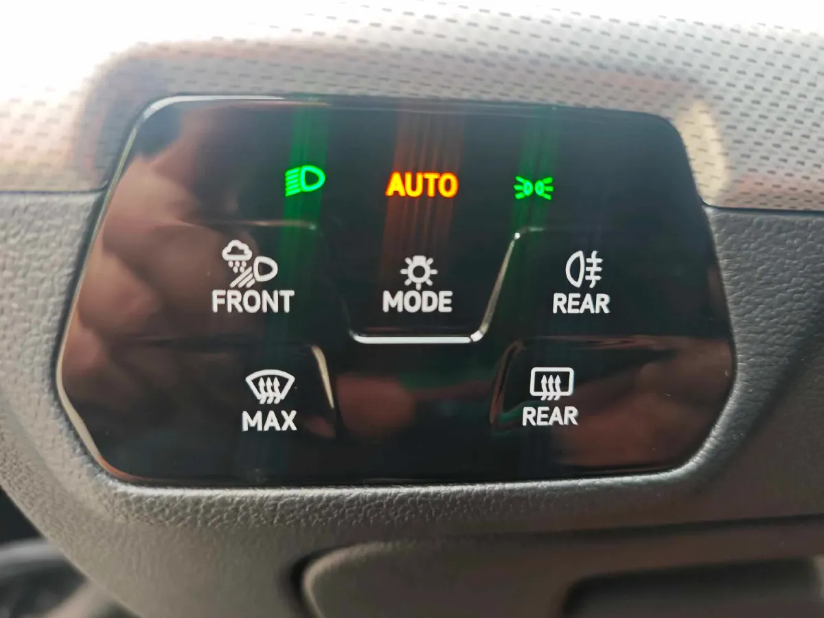 2022 Exceed TXL 2.0T 261HP L4 7DCT,autocango,china used car exporter,china ev exporter,chinese used car exporter,chinese used ev exporter