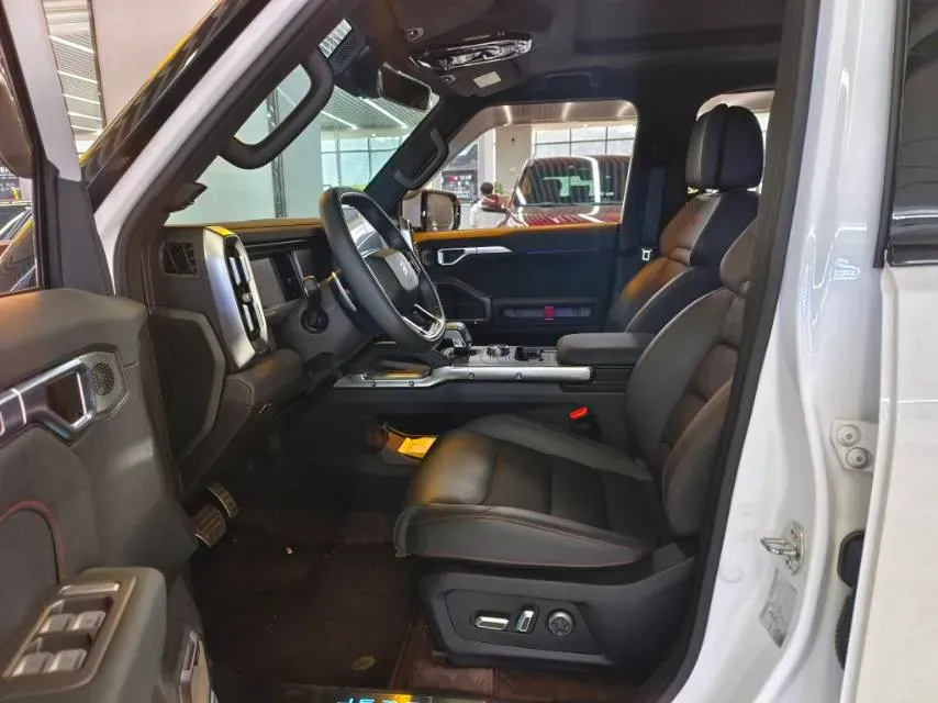 2024 Jetour Traveller 2.0T 254HP L4 7DCT,autocango,china used car exporter,china ev exporter,chinese used car exporter,chinese used ev exporter