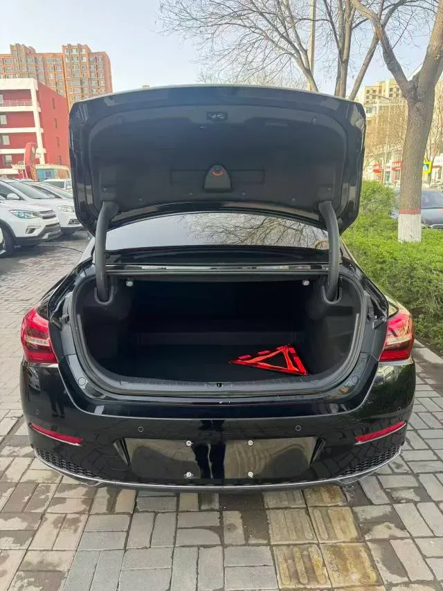 2022 HongQi H5 1.8T 197HP L4 6AT,autocango,china used car exporter,china ev exporter,chinese used car exporter,chinese used ev exporter