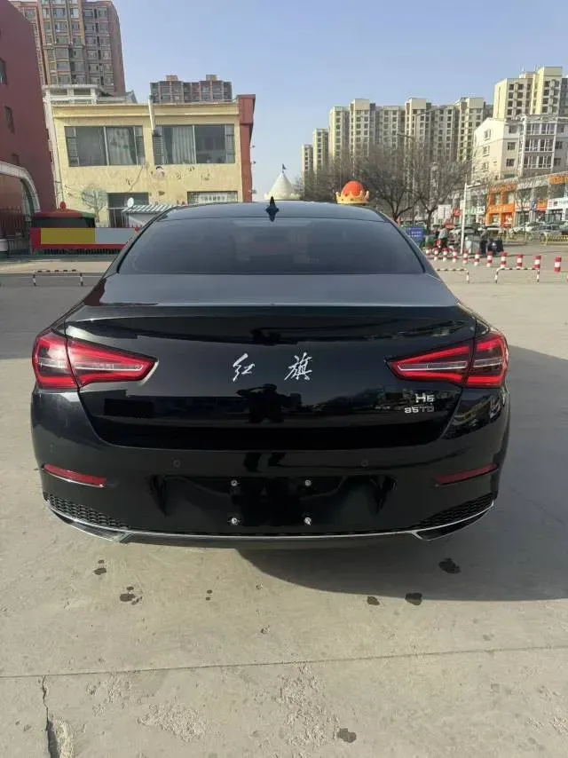 2022 HongQi H5 1.8T 197HP L4 6AT,autocango,china used car exporter,china ev exporter,chinese used car exporter,chinese used ev exporter