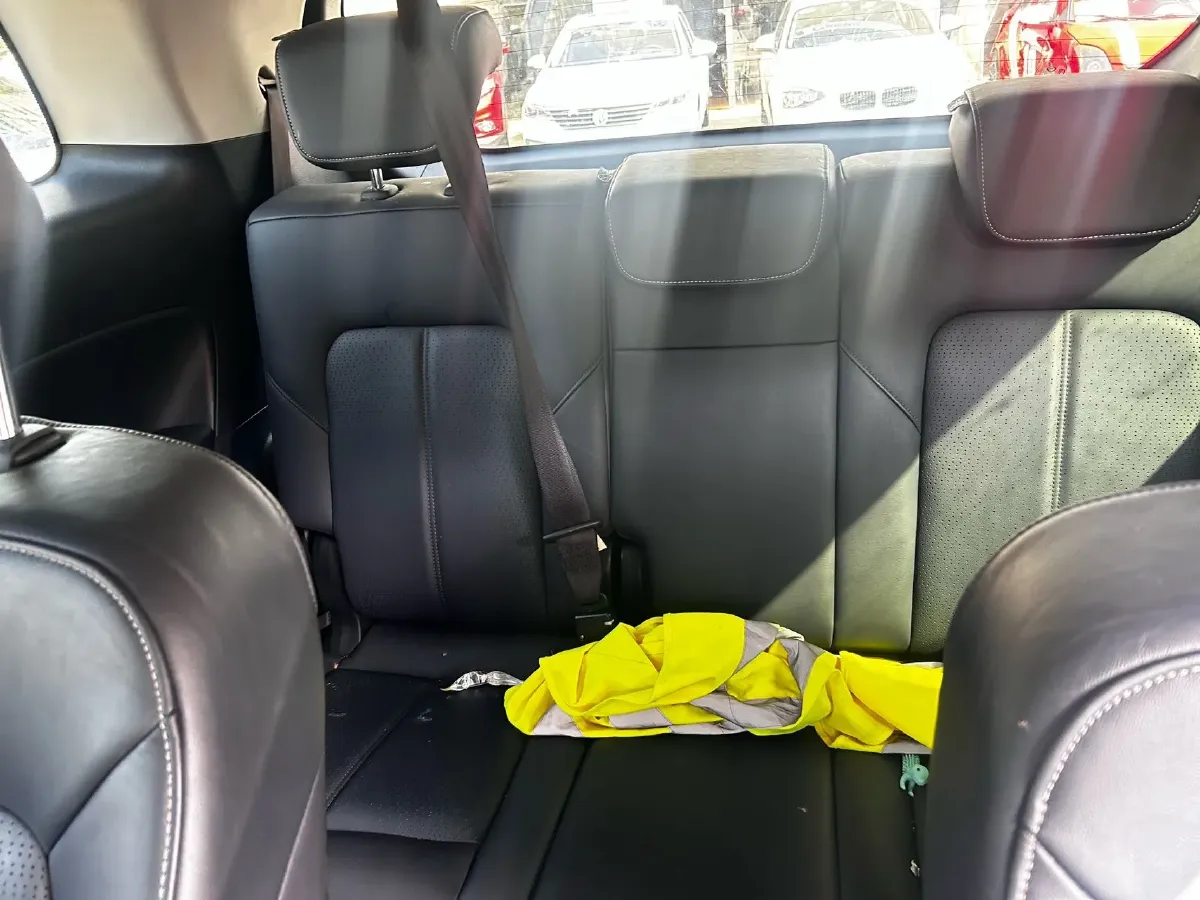 2021 GAC Trumpchi M8 2.0T 252HP L4 8AT,autocango,china used car exporter,china ev exporter,chinese used car exporter,chinese used ev exporter