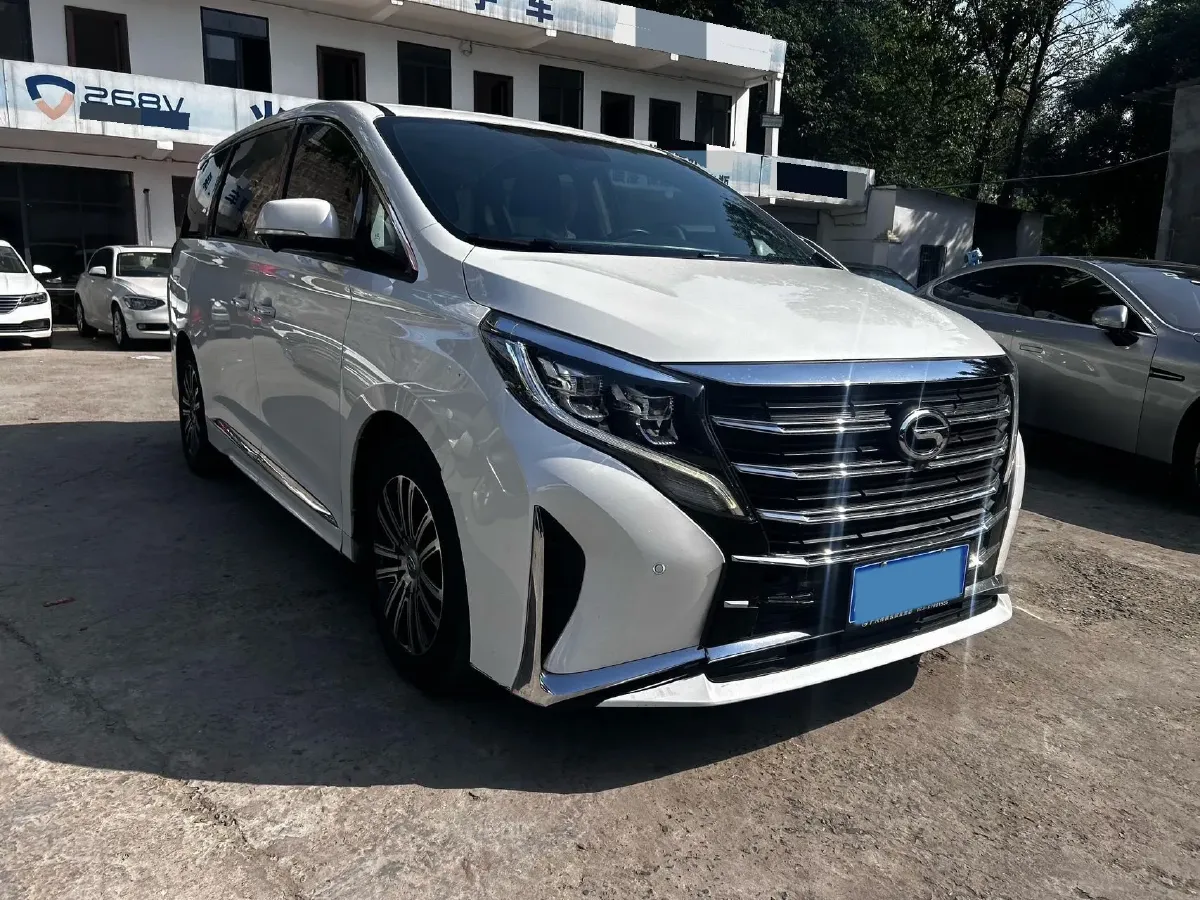 2021 GAC Trumpchi M8 2.0T 252HP L4 8AT,autocango,china used car exporter,china ev exporter,chinese used car exporter,chinese used ev exporter