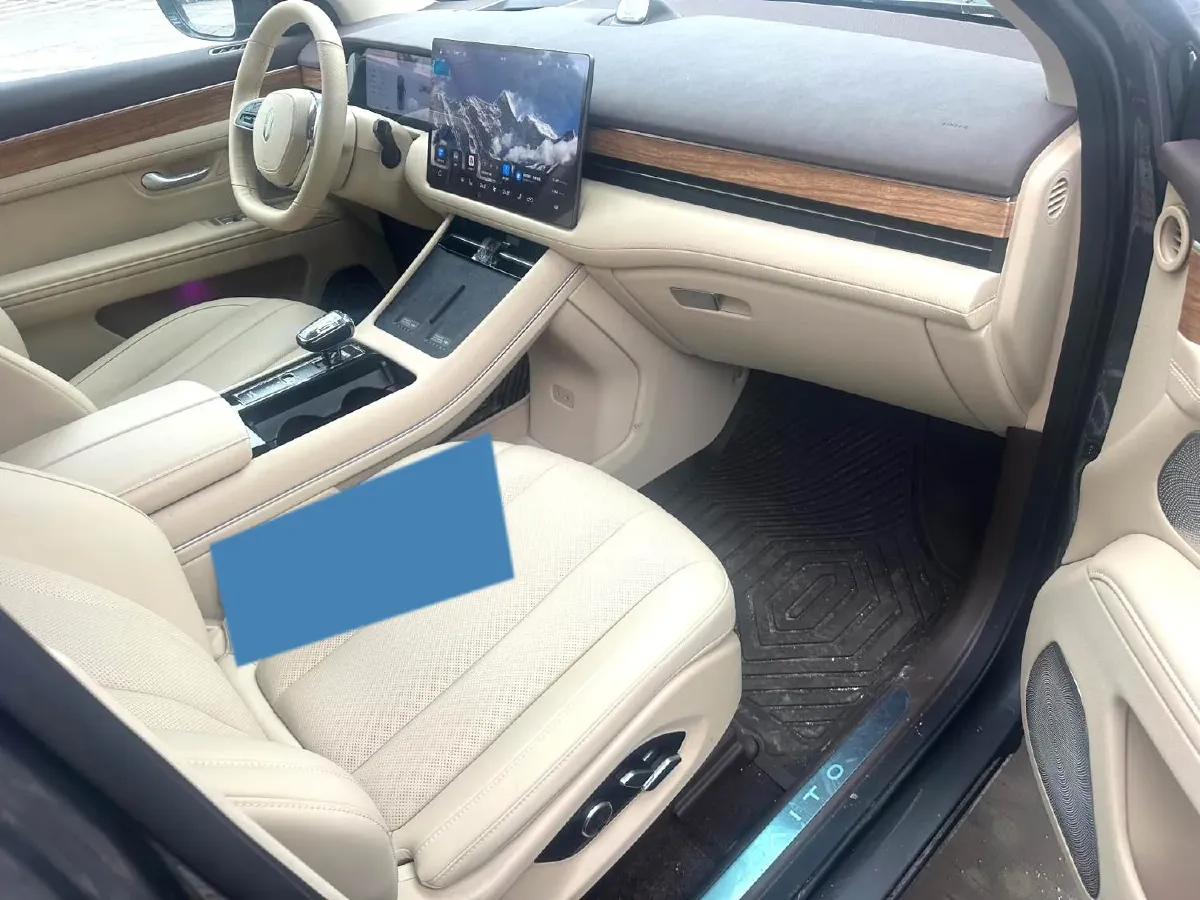 2024 AITO AITO M7 1.5T 152HP L4 REEV 42KWH,autocango,china used car exporter,china ev exporter,chinese used car exporter,chinese used ev exporter