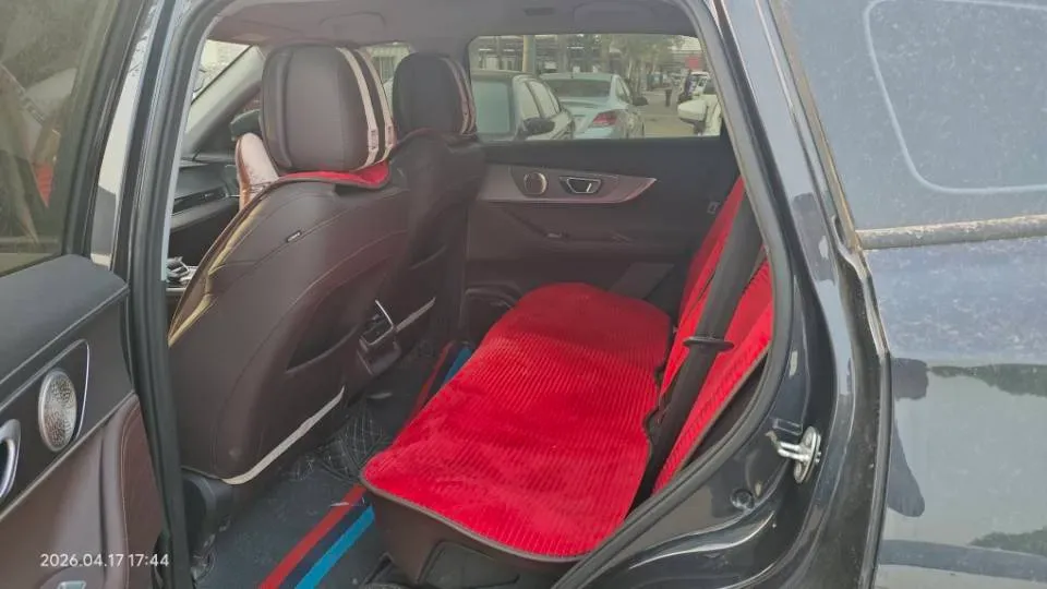 2022 Chery Tiggo 8 PRO 1.6T 197HP L4 7DCT,autocango,china used car exporter,china ev exporter,chinese used car exporter,chinese used ev exporter