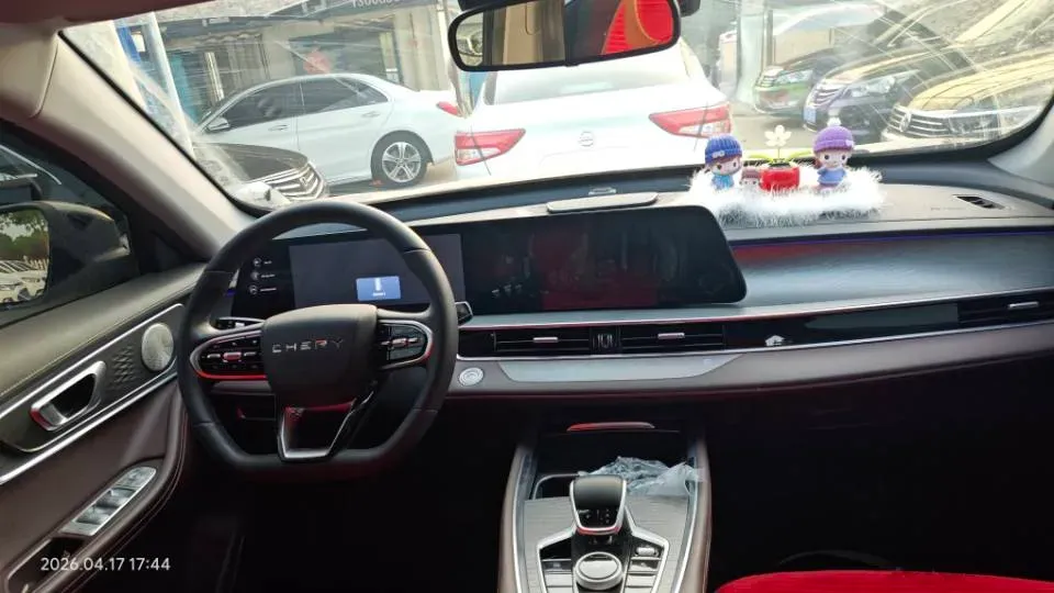 2022 Chery Tiggo 8 PRO 1.6T 197HP L4 7DCT,autocango,china used car exporter,china ev exporter,chinese used car exporter,chinese used ev exporter