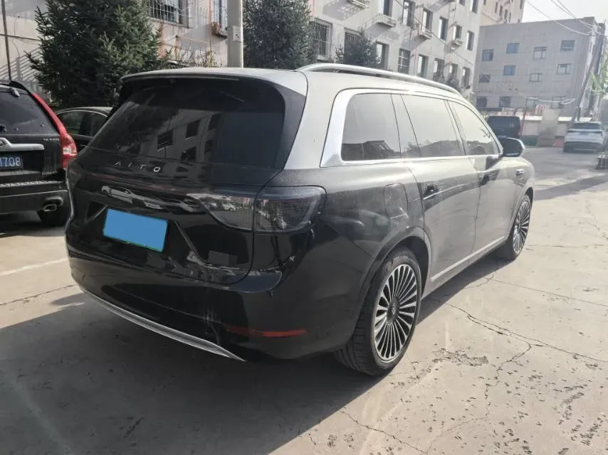2024 AITO AITO M9 1.5T 152HP L4 REEV 42KWH,autocango,china used car exporter,china ev exporter,chinese used car exporter,chinese used ev exporter