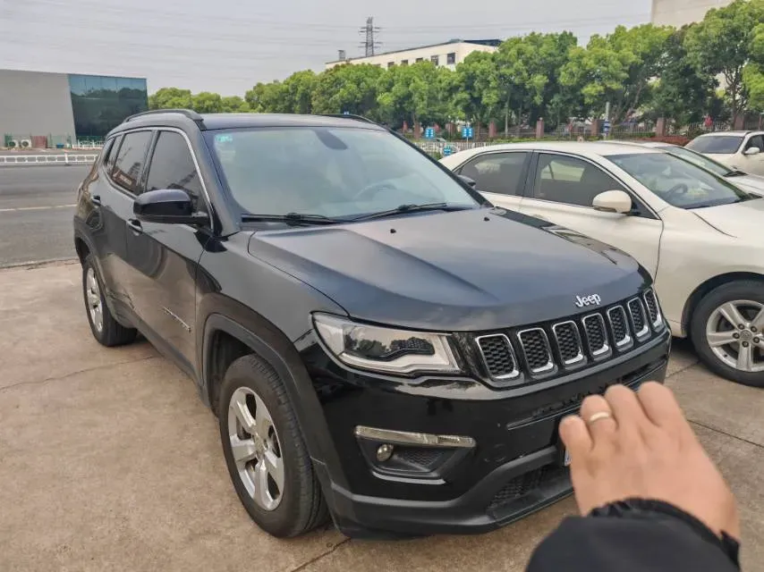 2019 Jeep Compass 1.3T 173HP L4 7DCT,autocango,china used car exporter,china ev exporter,chinese used car exporter,chinese used ev exporter