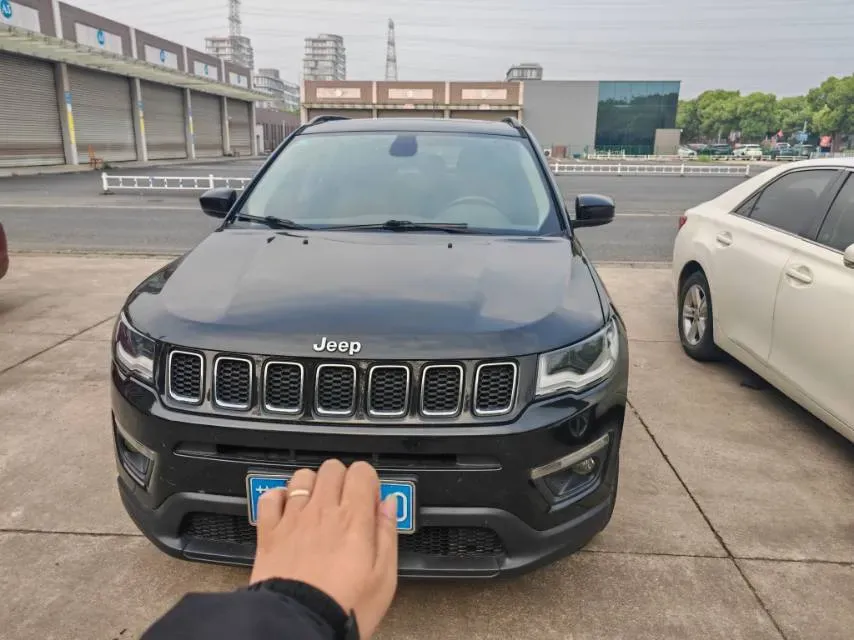 2019 Jeep Compass 1.3T 173HP L4 7DCT,autocango,china used car exporter,china ev exporter,chinese used car exporter,chinese used ev exporter
