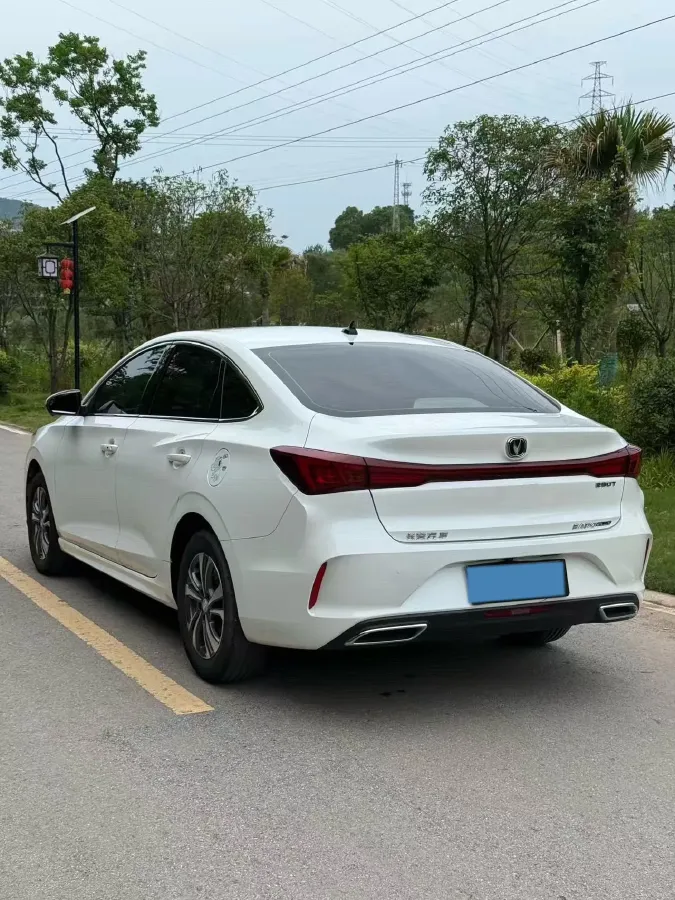 2022 ChangAn Eado 1.4T 160HP L4 7DCT,autocango,china used car exporter,china ev exporter,chinese used car exporter,chinese used ev exporter
