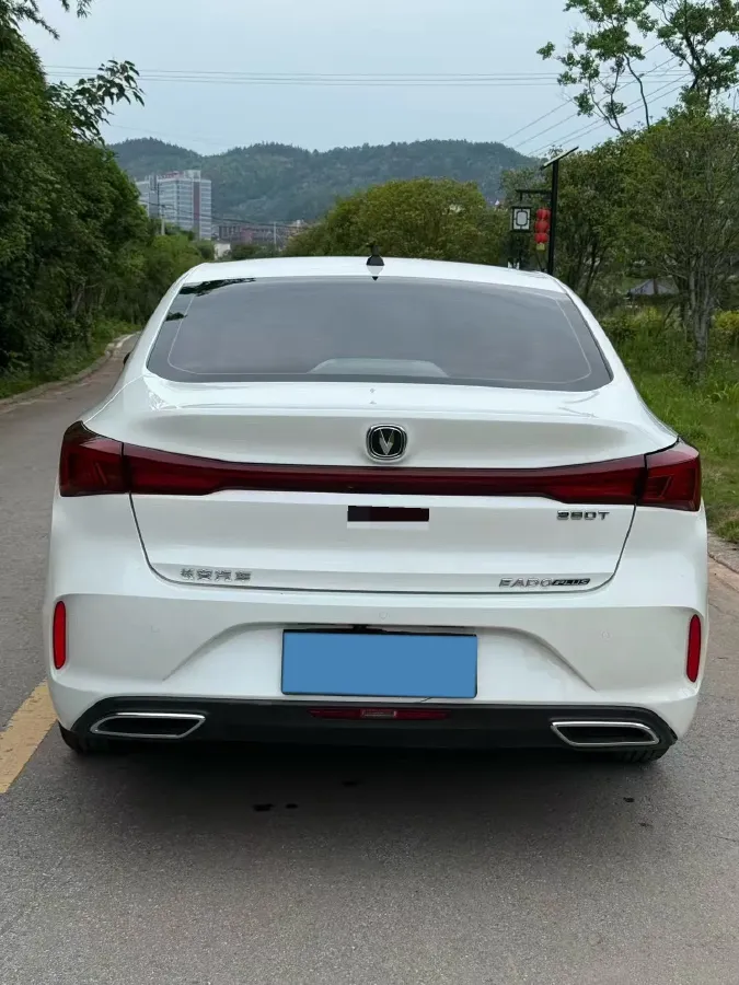 2022 ChangAn Eado 1.4T 160HP L4 7DCT,autocango,china used car exporter,china ev exporter,chinese used car exporter,chinese used ev exporter